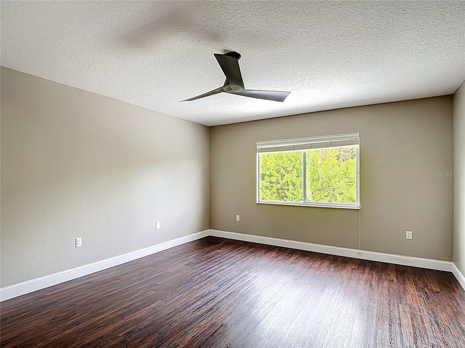 Image 49 of 87 For 4219 Harbor Lake Drive
