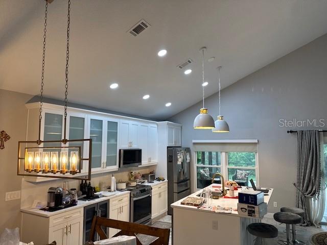 Listing photo id 12 for 5221 Spike Horn Drive