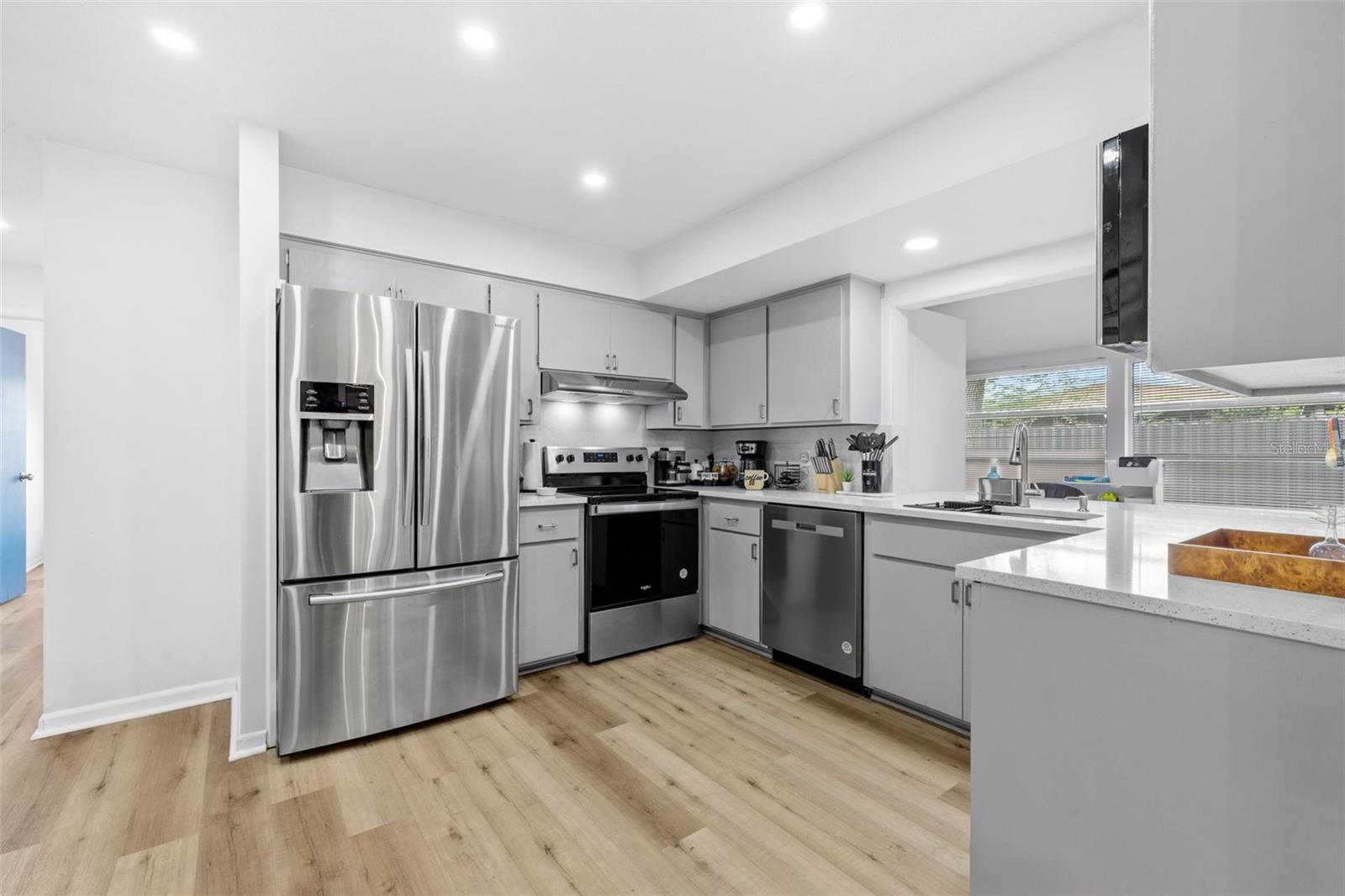Image 13 of 44 For 2601 Southern Parkway W