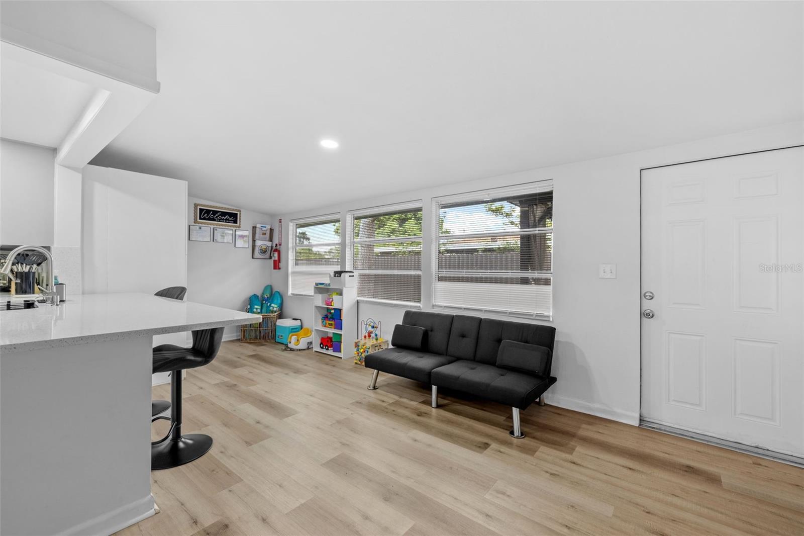 Image 16 of 44 For 2601 Southern Parkway W