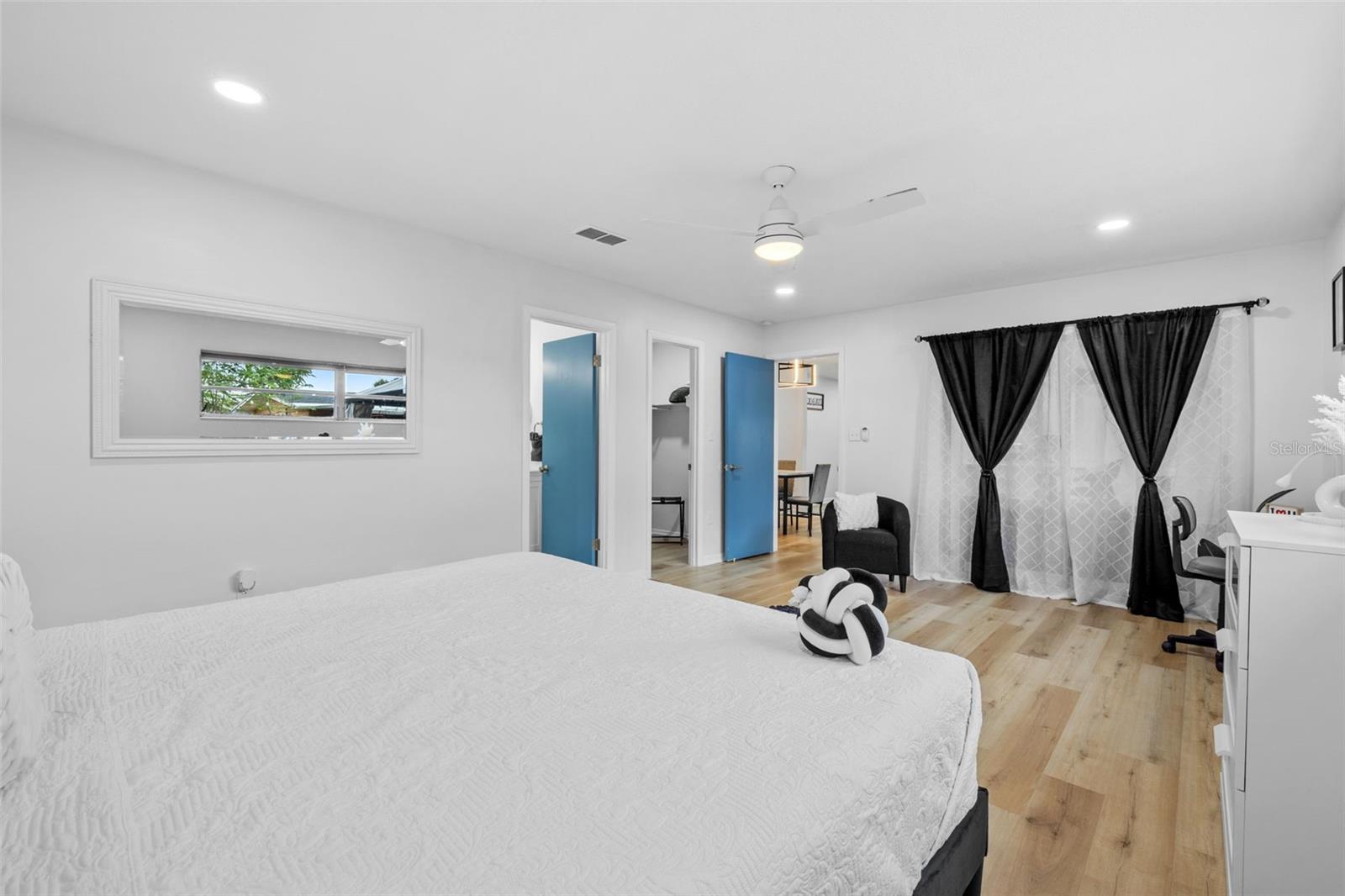 Image 20 of 44 For 2601 Southern Parkway W