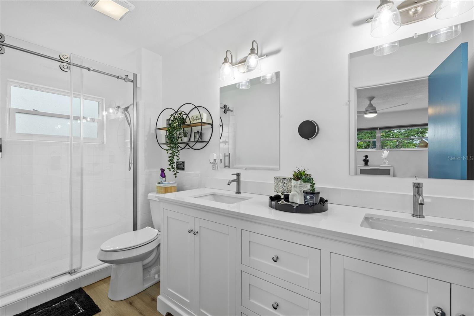 Image 22 of 44 For 2601 Southern Parkway W