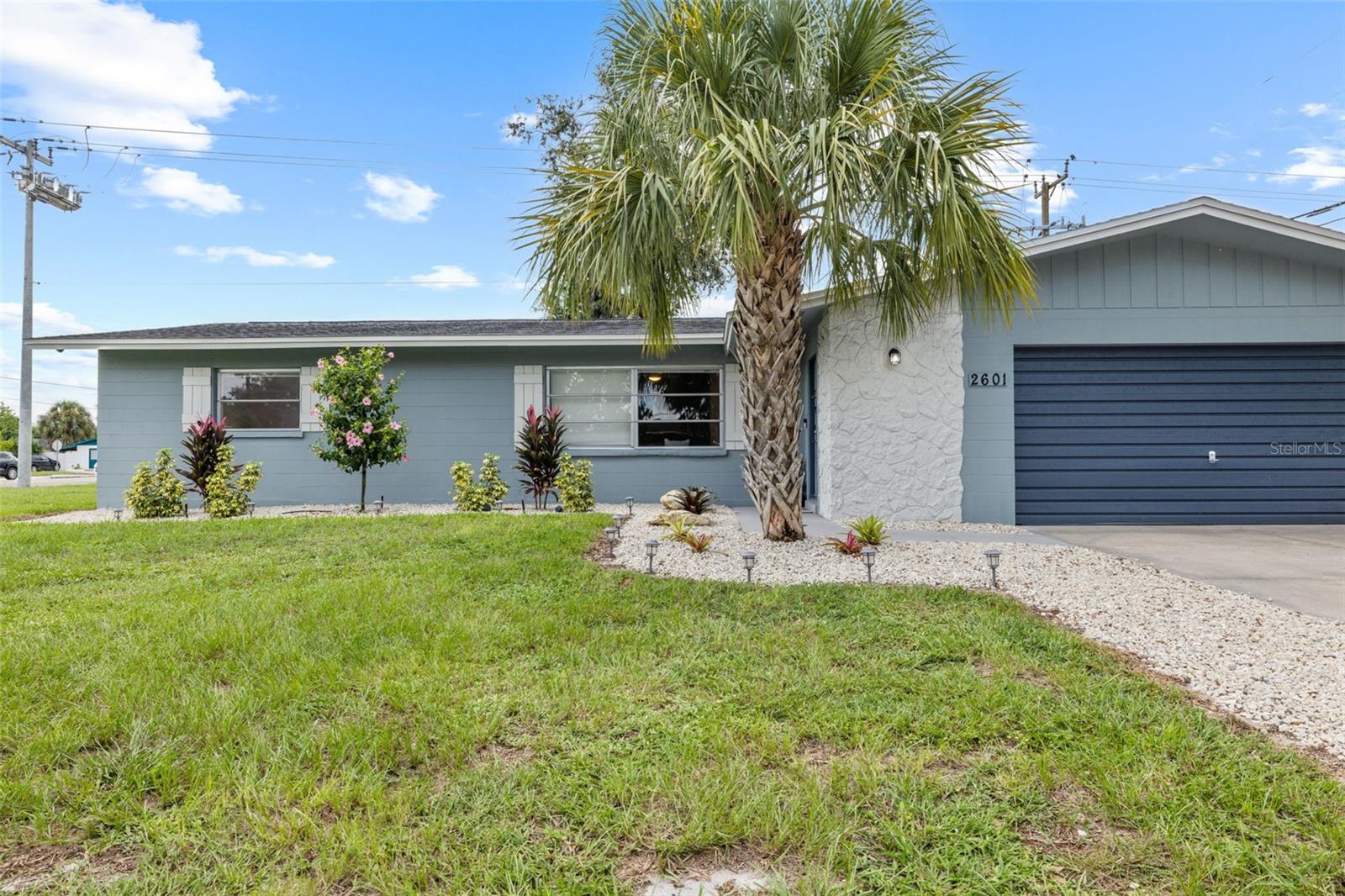 Image 4 of 44 For 2601 Southern Parkway W