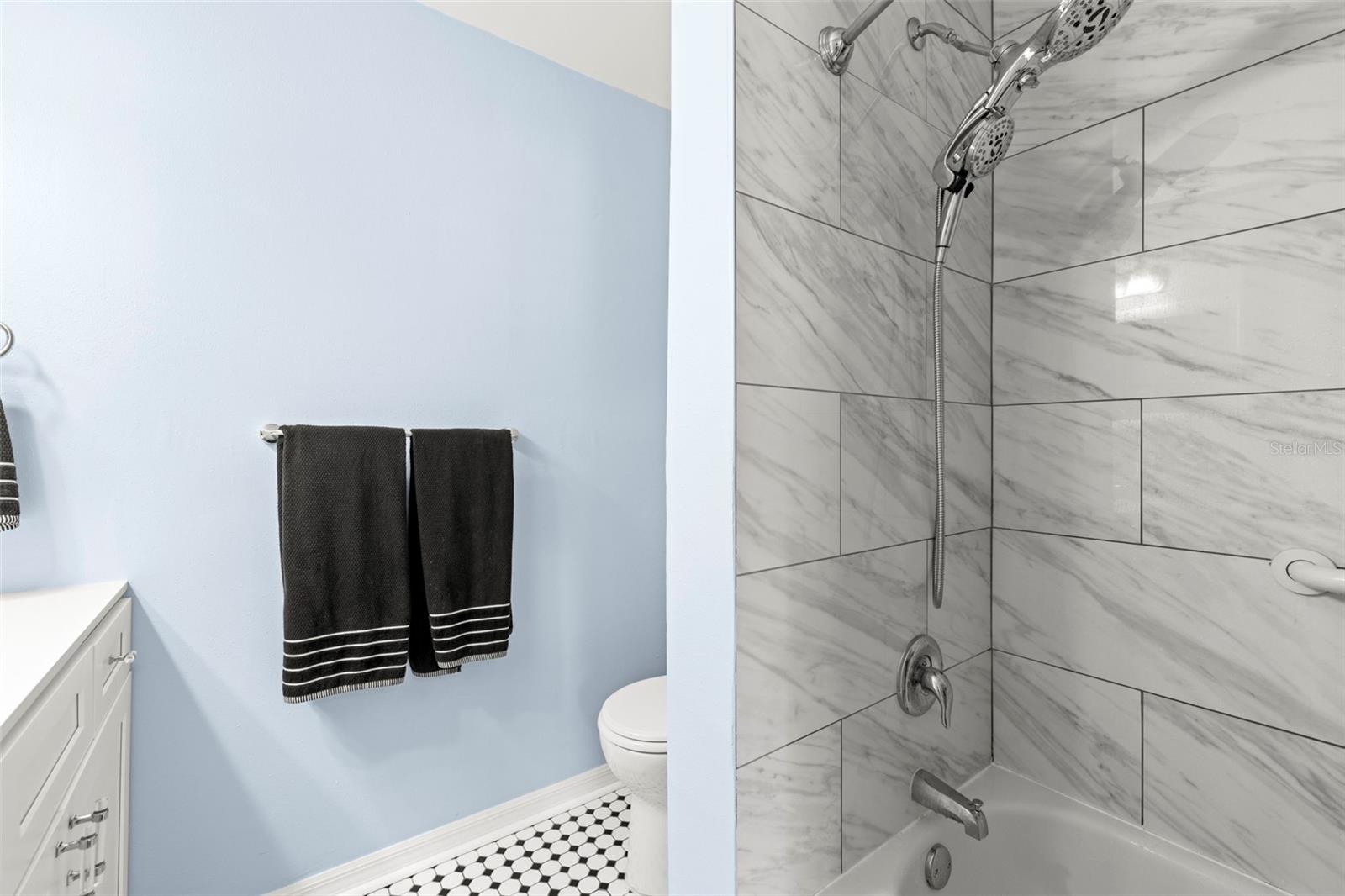Image 21 of 59 For 2479 Baywood Drive E
