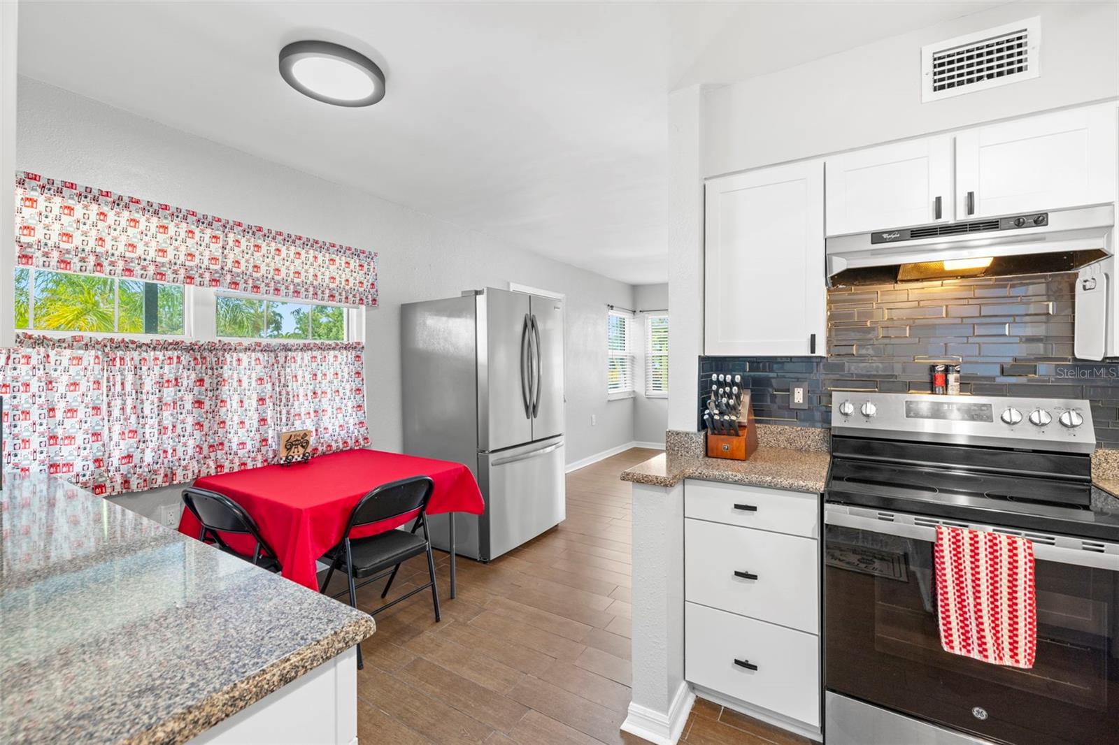 Image 8 of 59 For 2479 Baywood Drive E