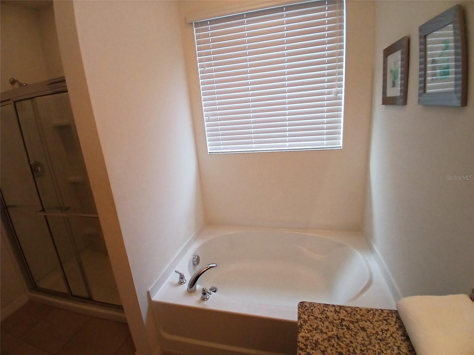 Image 13 of 100 For 5226 Wildwood Way