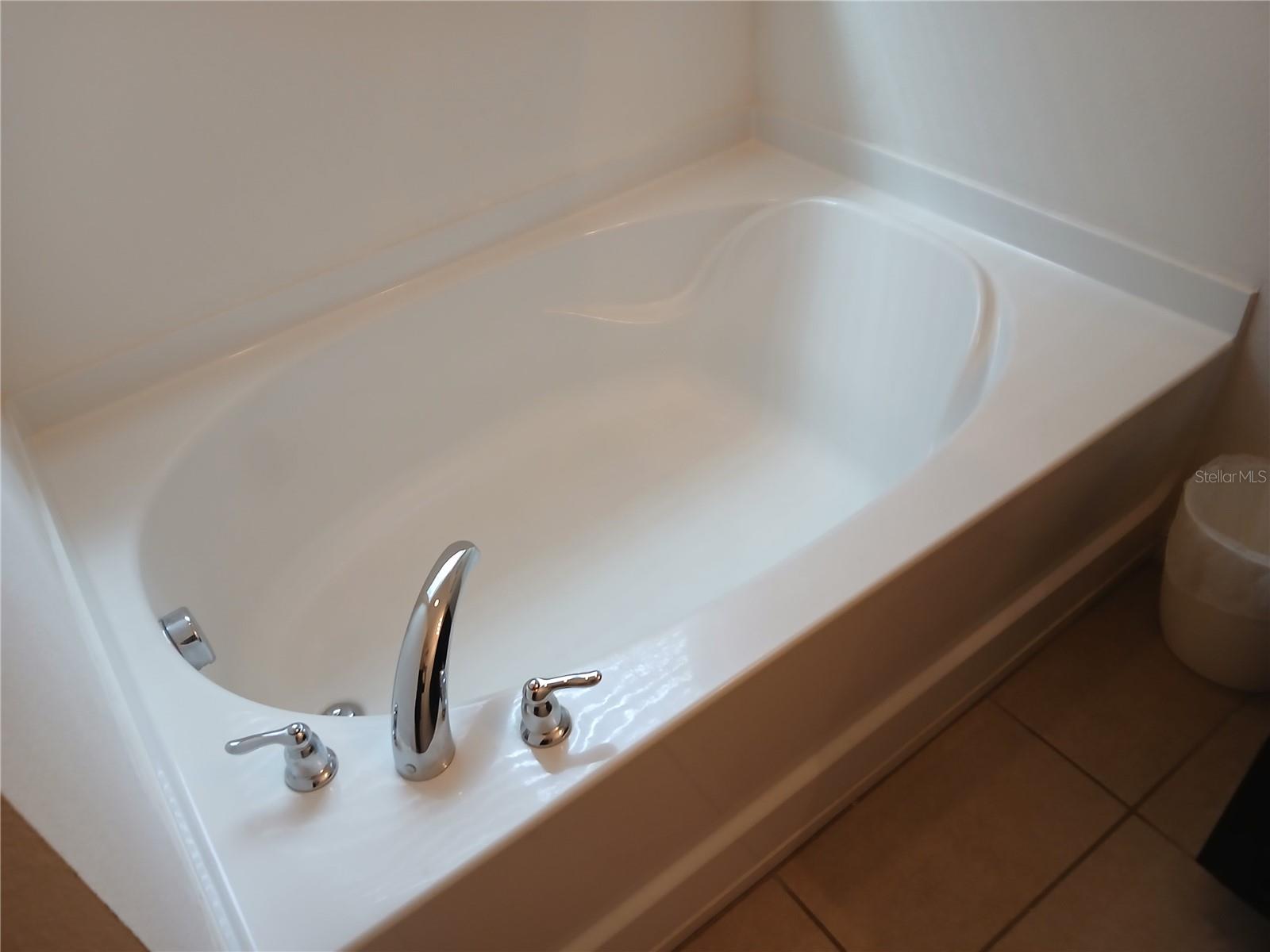 Image 15 of 100 For 5226 Wildwood Way