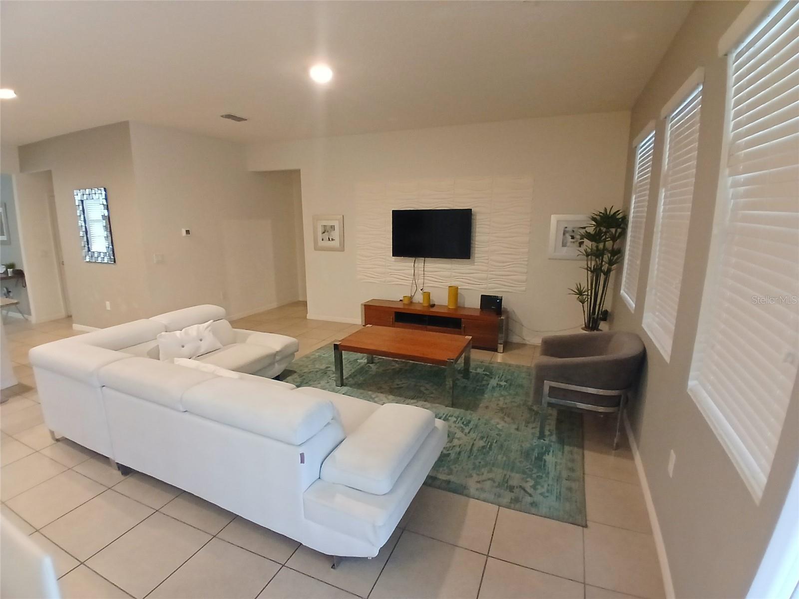 Image 9 of 100 For 5226 Wildwood Way