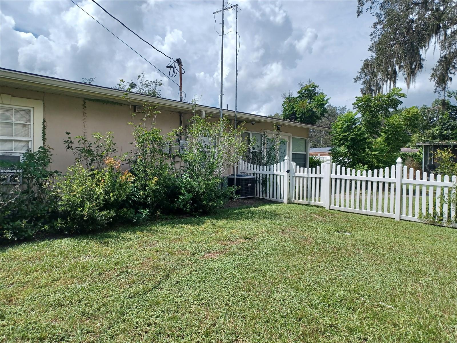 Image 10 of 26 For 4323 5th Street