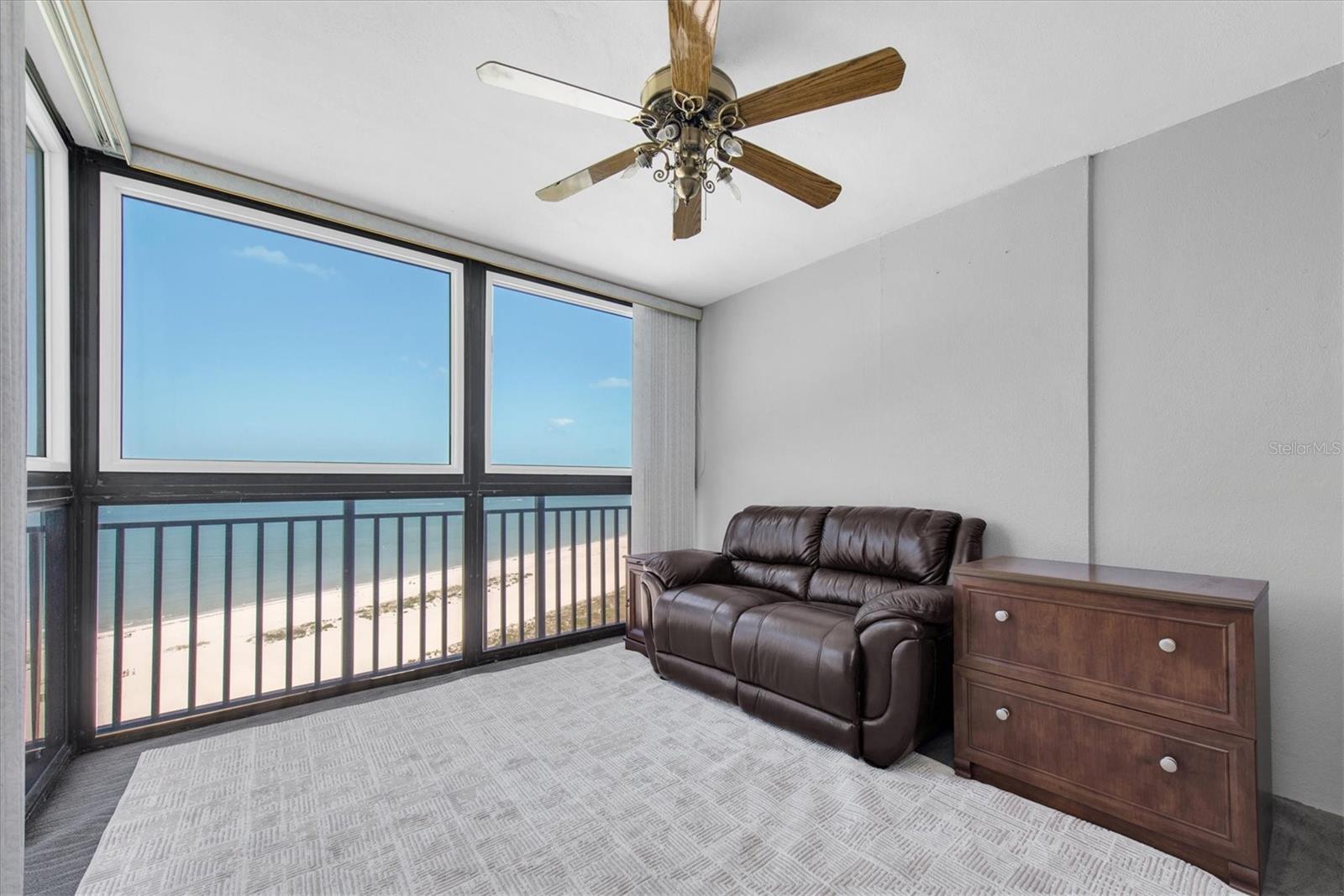 Image 21 of 36 For 1270 Gulf Boulevard 1904