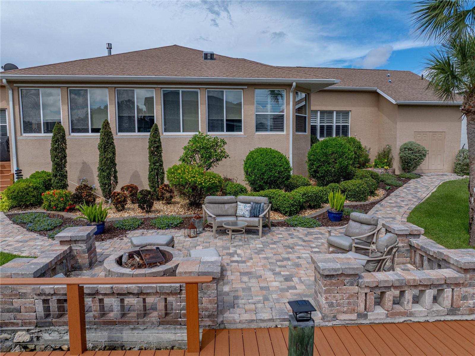 Listing photo id 55 for 11972 Riverhaven Drive