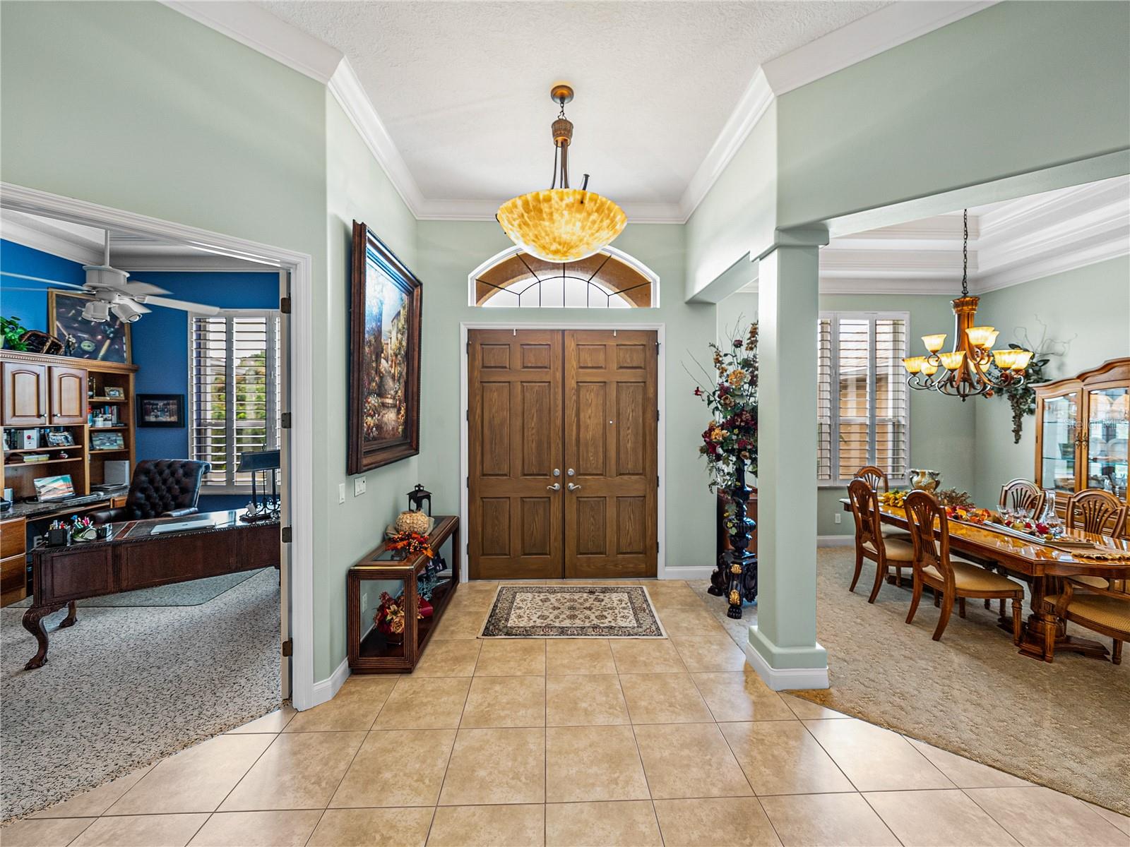 Listing photo id 4 for 11972 Riverhaven Drive