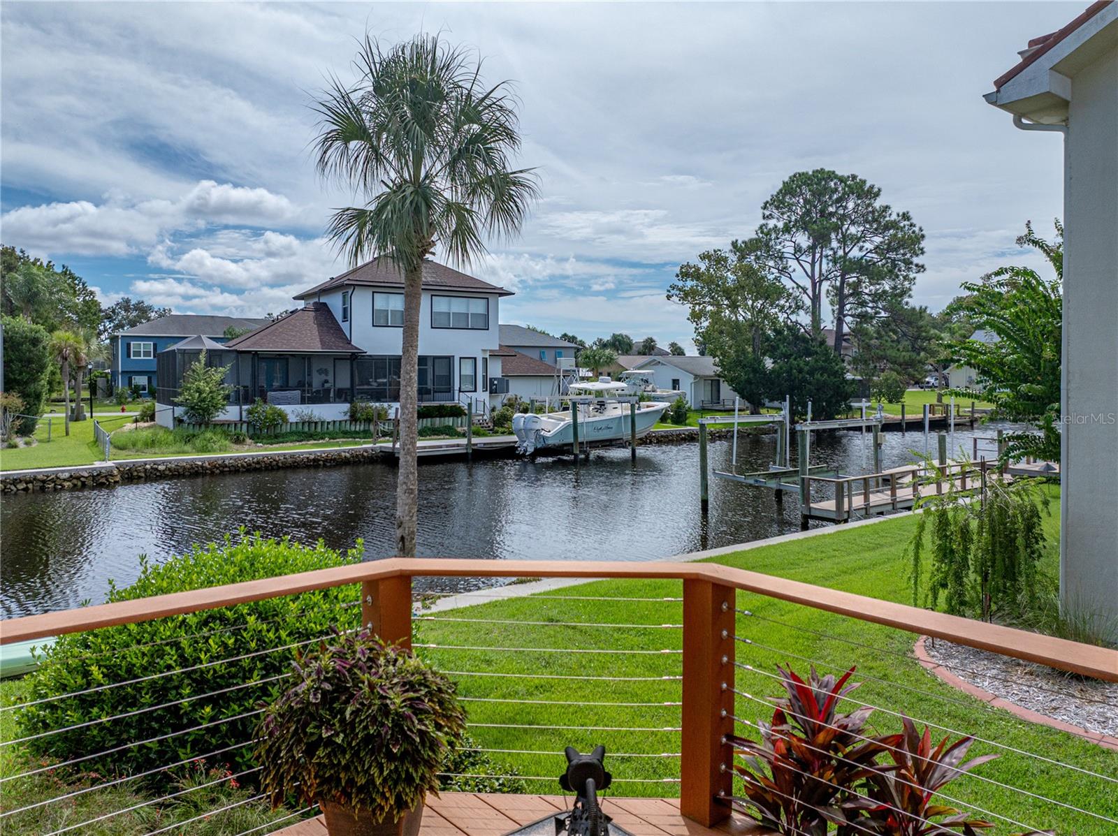 Listing photo id 59 for 11972 Riverhaven Drive