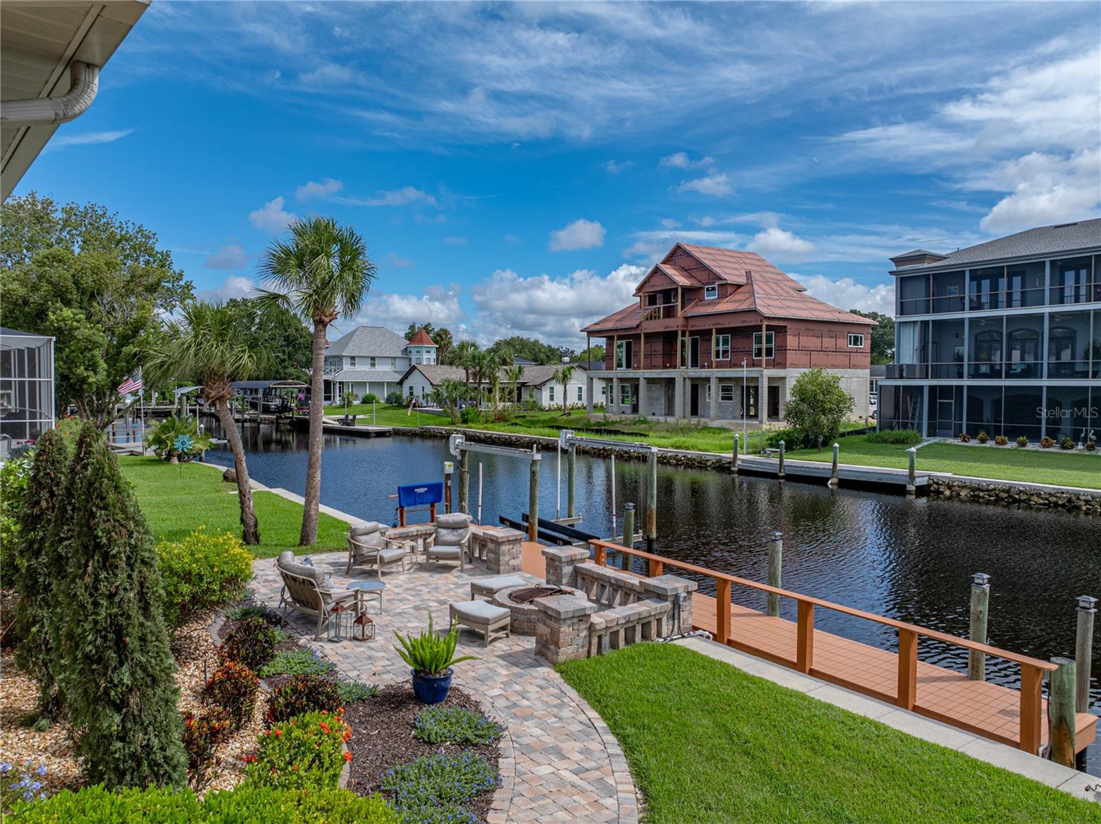 Listing photo id 63 for 11972 Riverhaven Drive