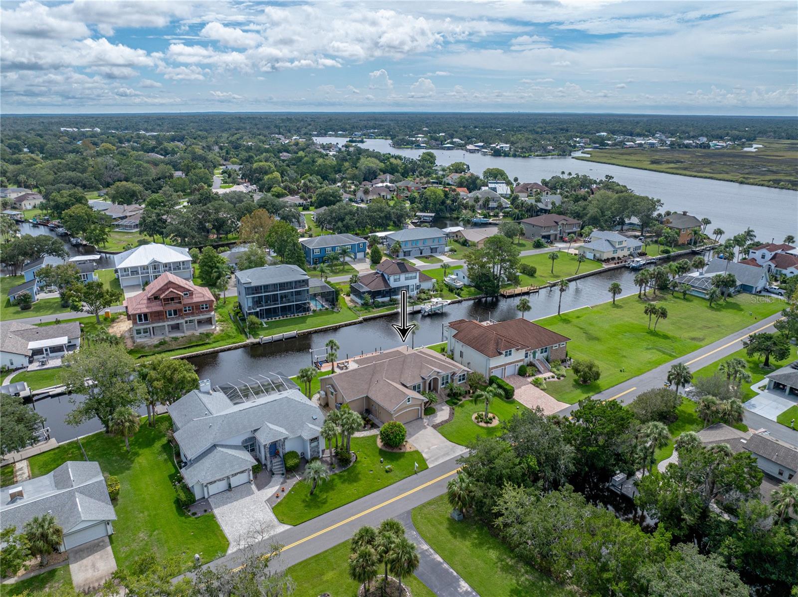 Listing photo id 75 for 11972 Riverhaven Drive