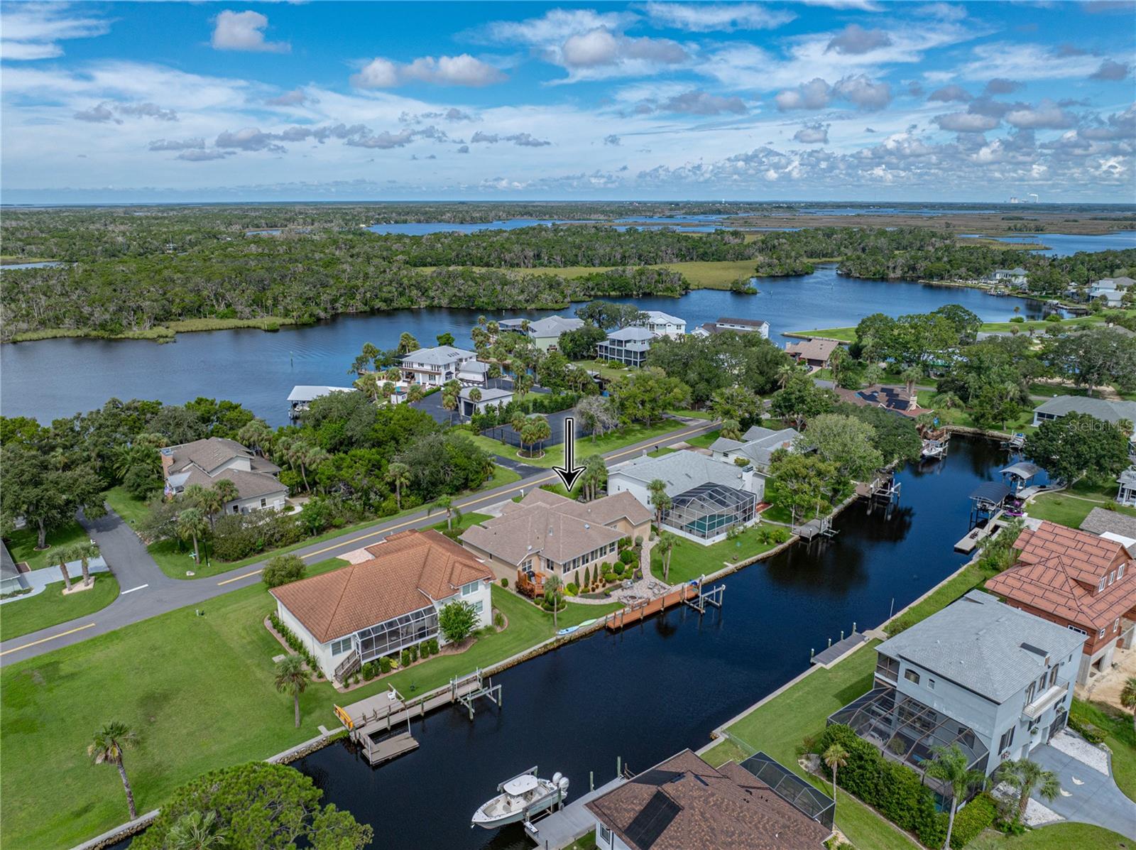 Listing photo id 84 for 11972 Riverhaven Drive