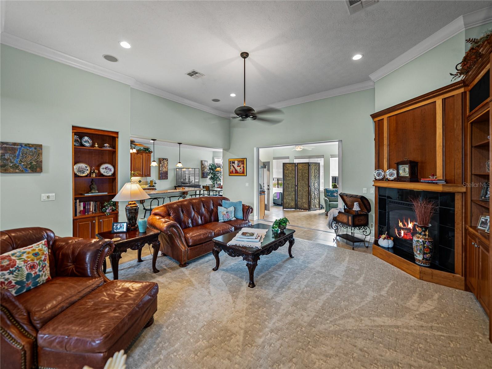 Listing photo id 7 for 11972 Riverhaven Drive
