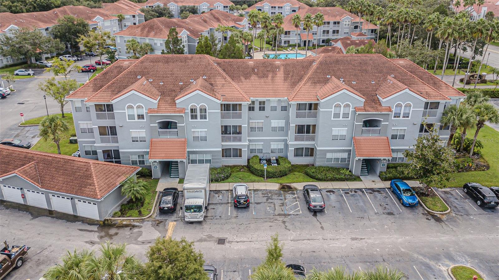 Image 2 of 27 For 18001 Richmond Place Drive 733