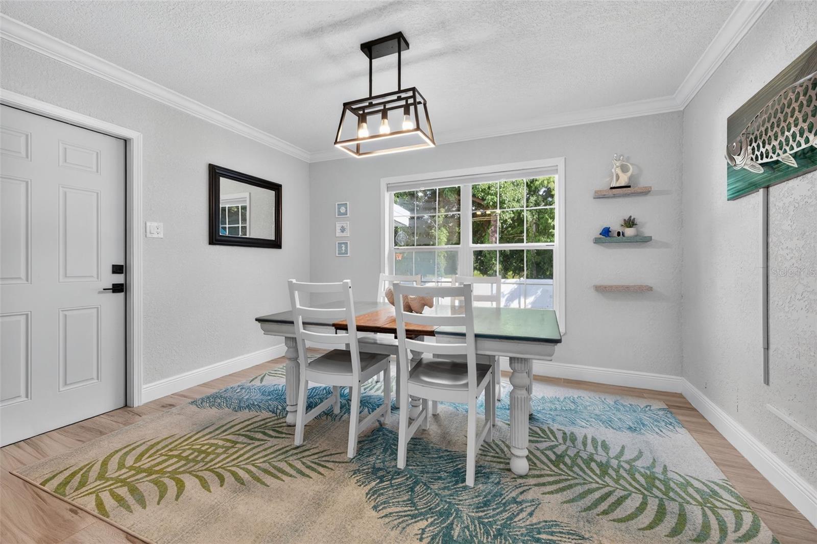 Image 12 of 36 For 8640 Gardenia Drive