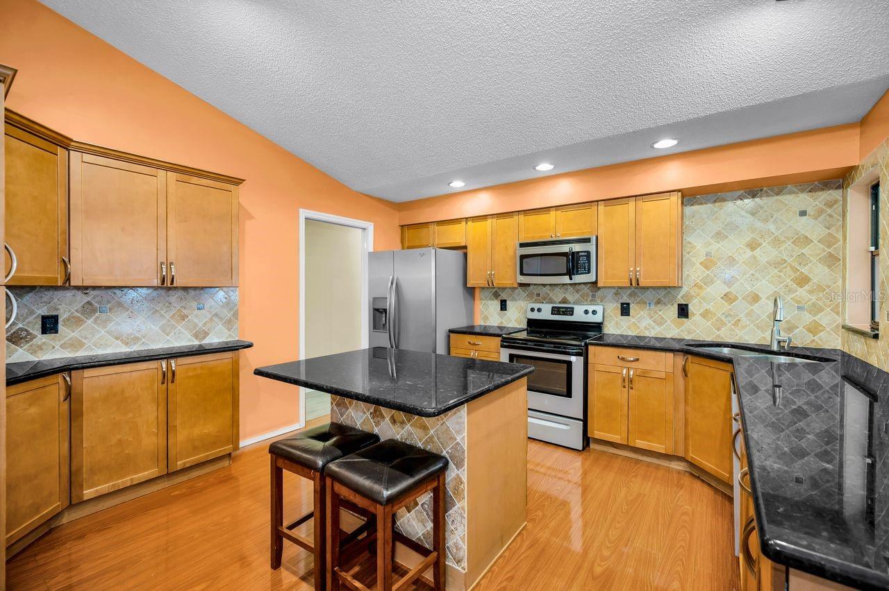 Image 17 of 48 For 8840 Magnolia Place