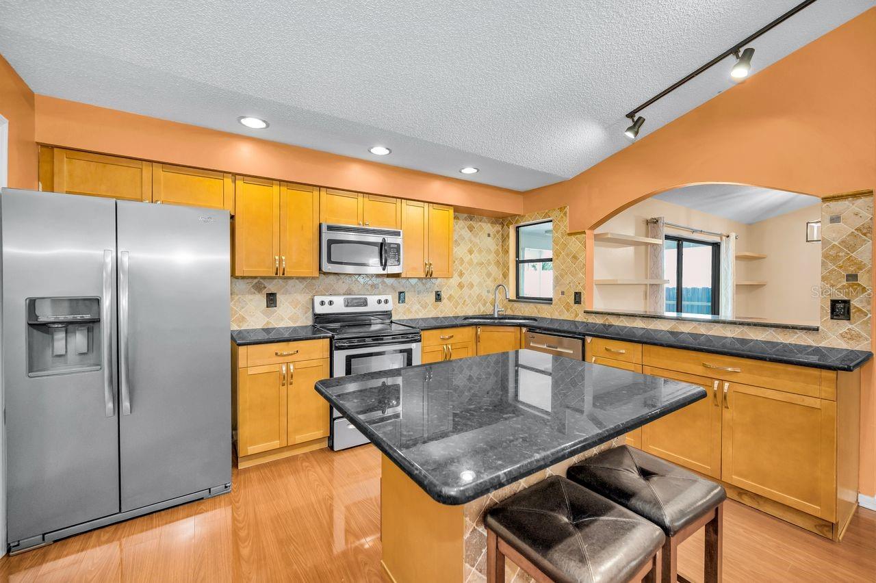 Image 18 of 48 For 8840 Magnolia Place