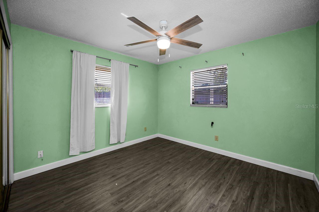 Image 33 of 48 For 8840 Magnolia Place