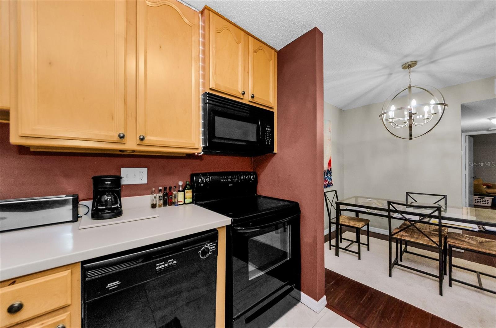 Image 17 of 48 For 3295 Fox Chase Circle N 104