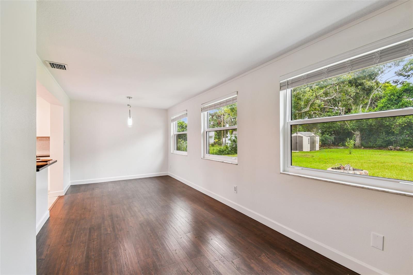 Image 17 of 42 For 8318 118th Street