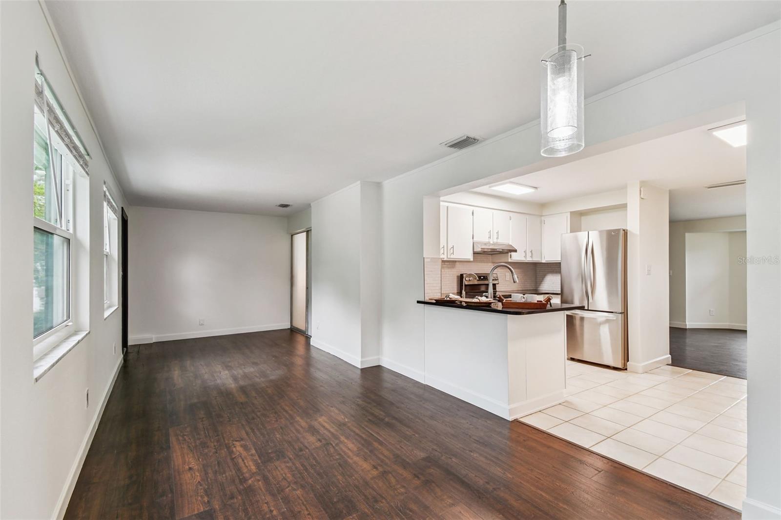 Image 18 of 42 For 8318 118th Street