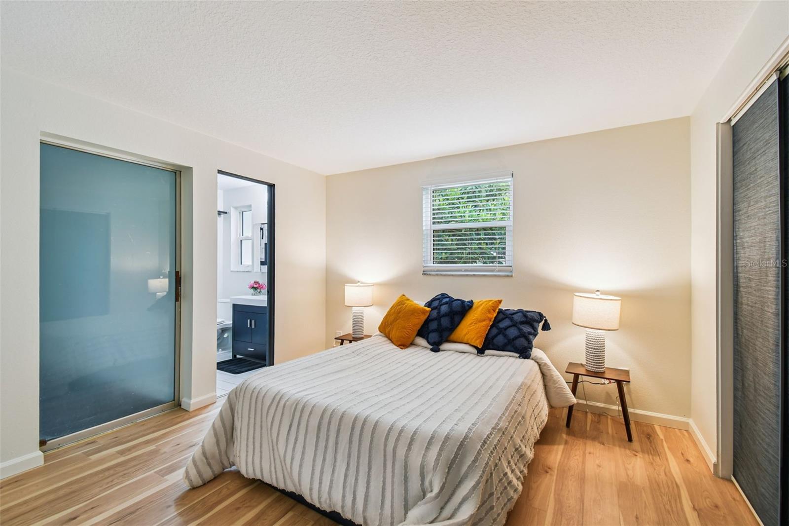 Image 19 of 42 For 8318 118th Street