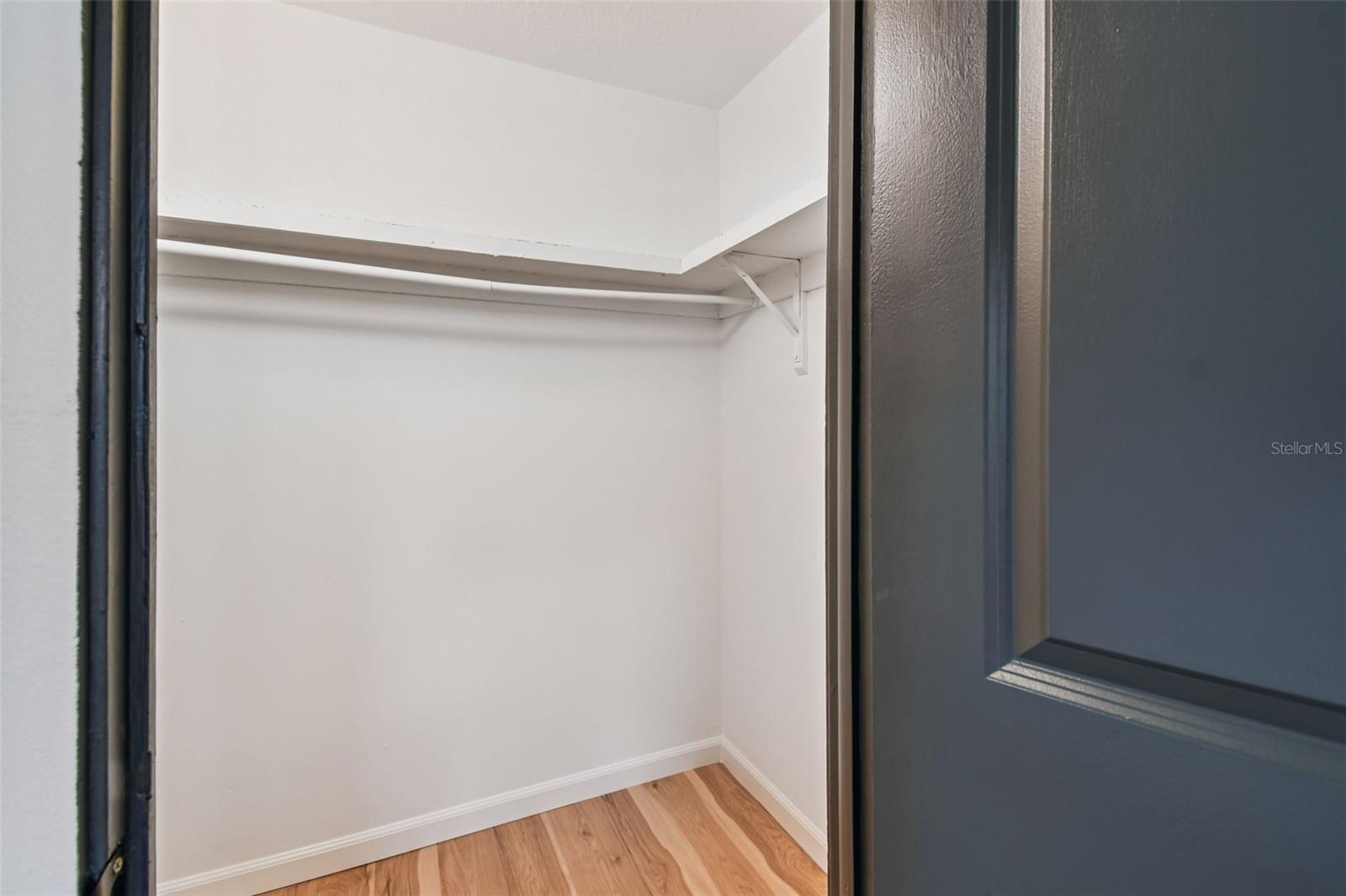 Image 24 of 42 For 8318 118th Street