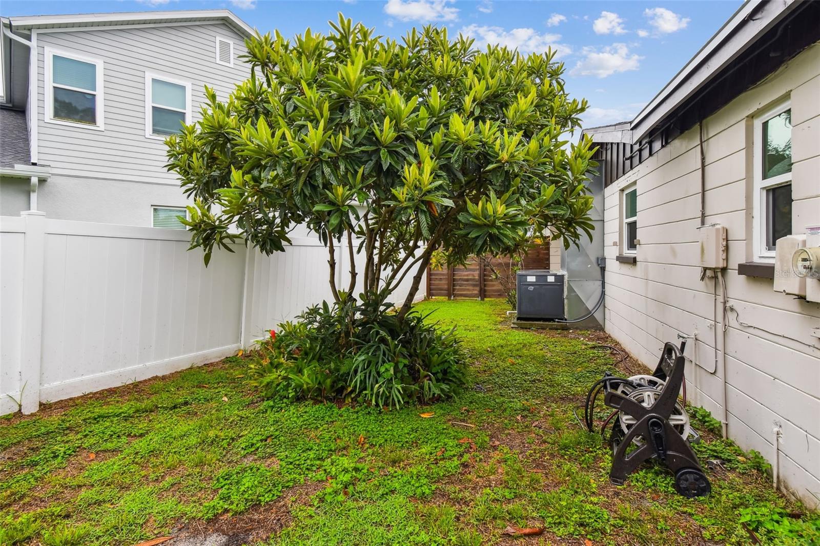 Image 31 of 42 For 8318 118th Street