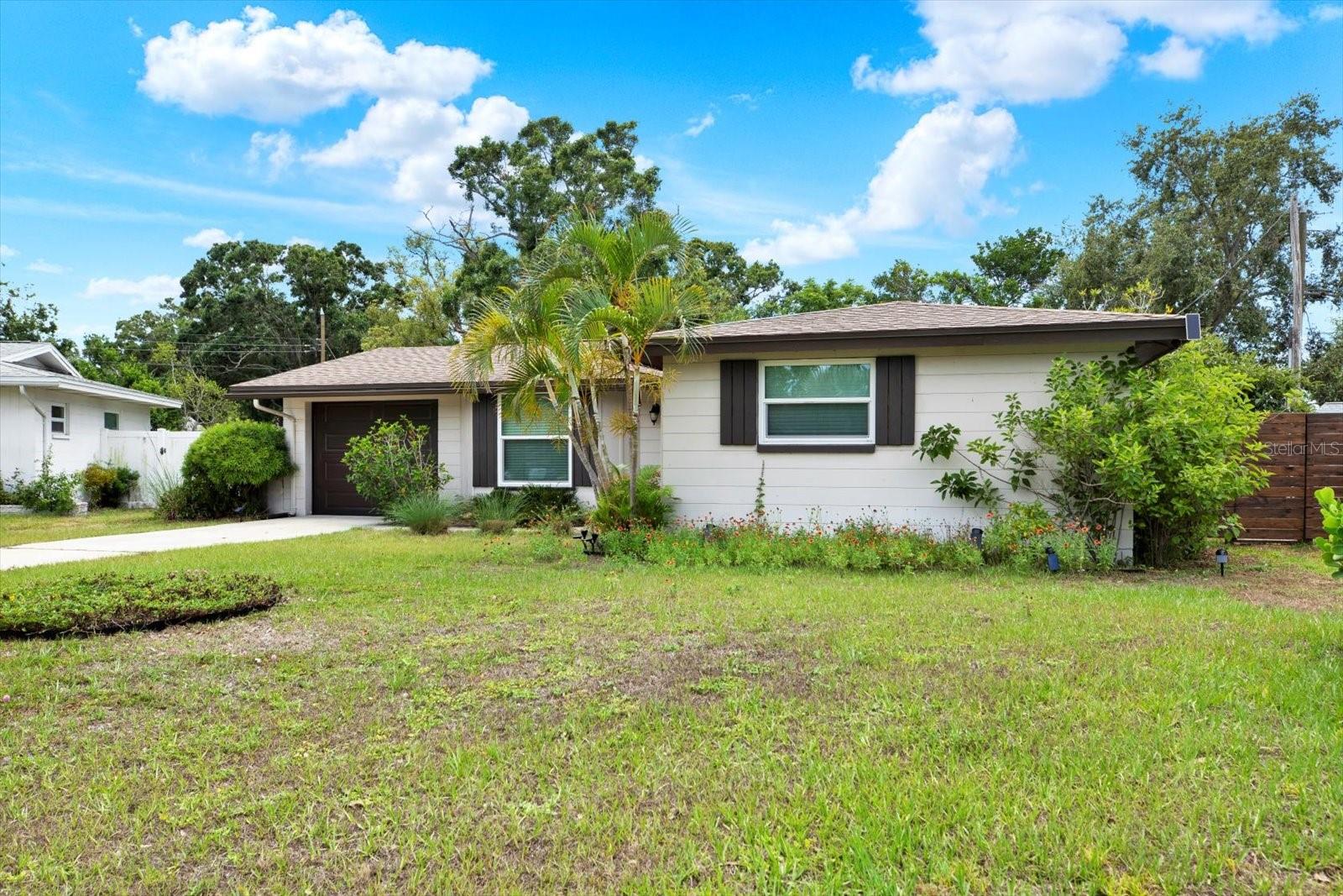 Image 34 of 42 For 8318 118th Street