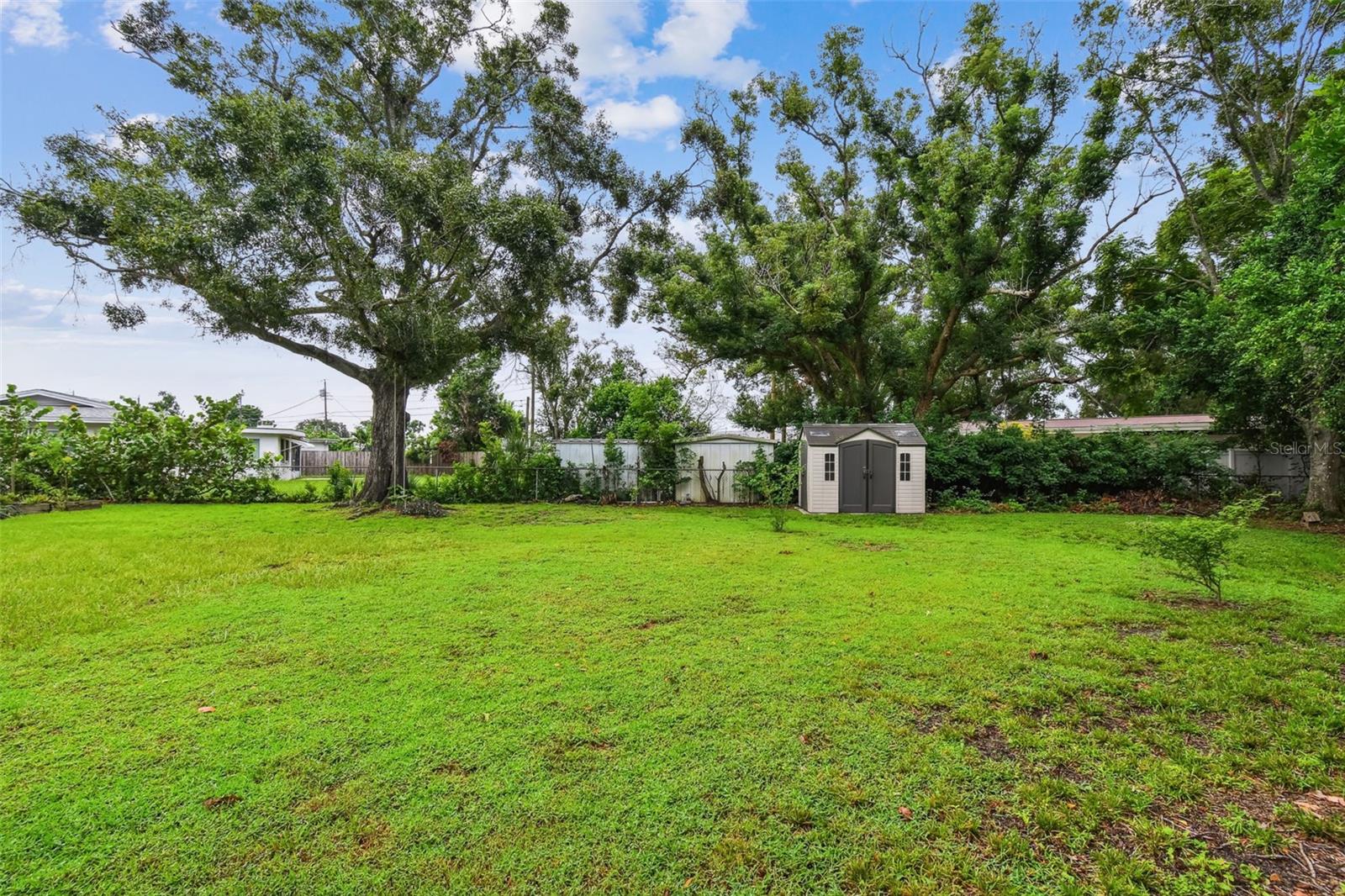 Image 37 of 42 For 8318 118th Street