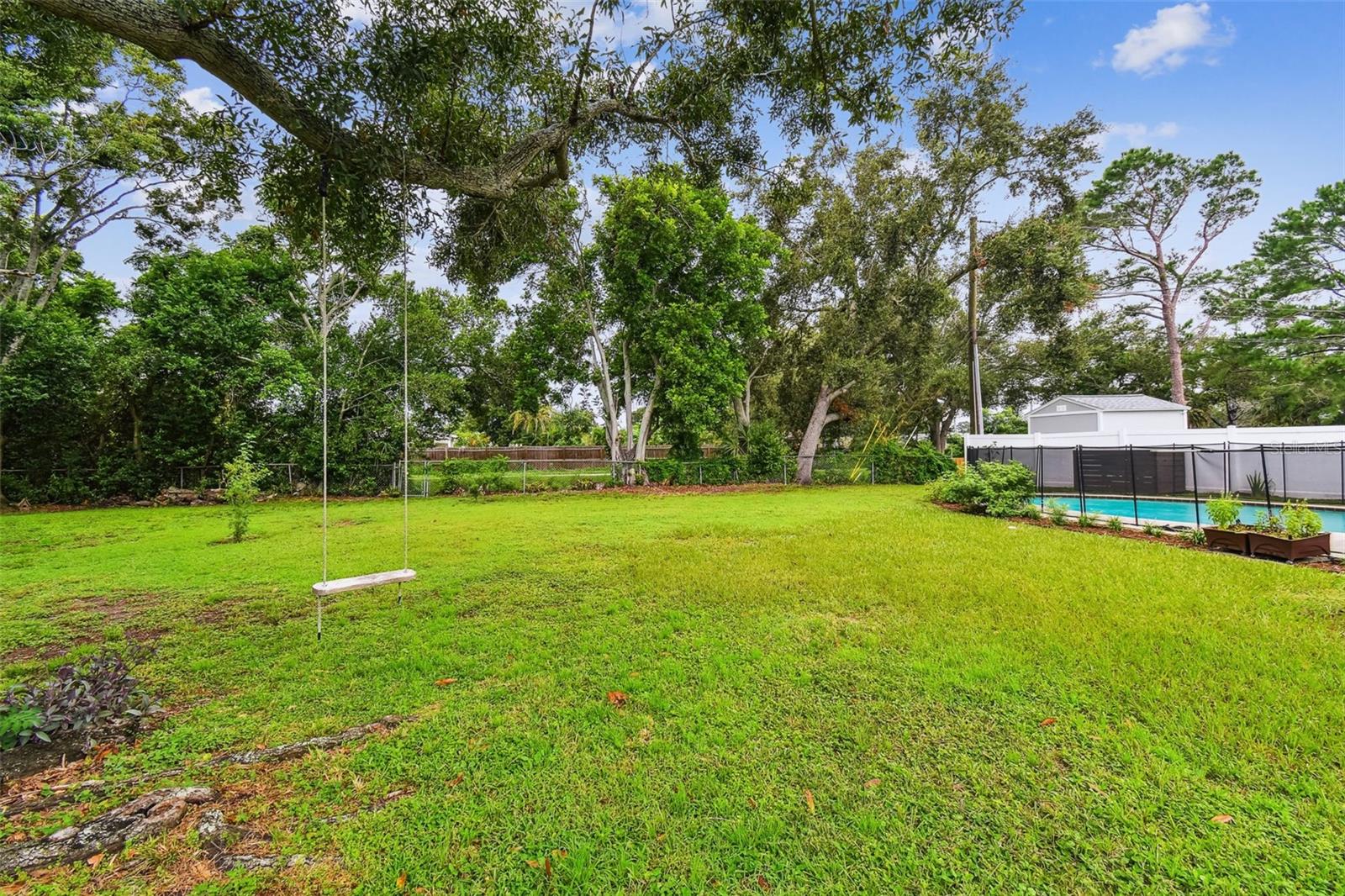 Image 38 of 42 For 8318 118th Street