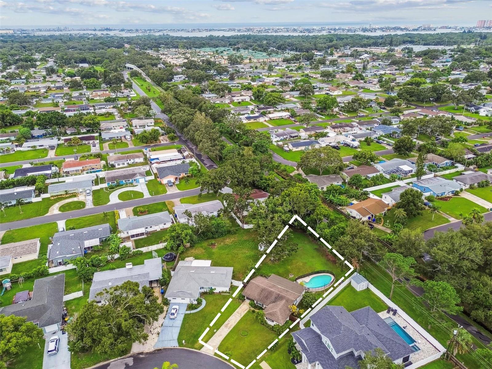 Image 4 of 42 For 8318 118th Street