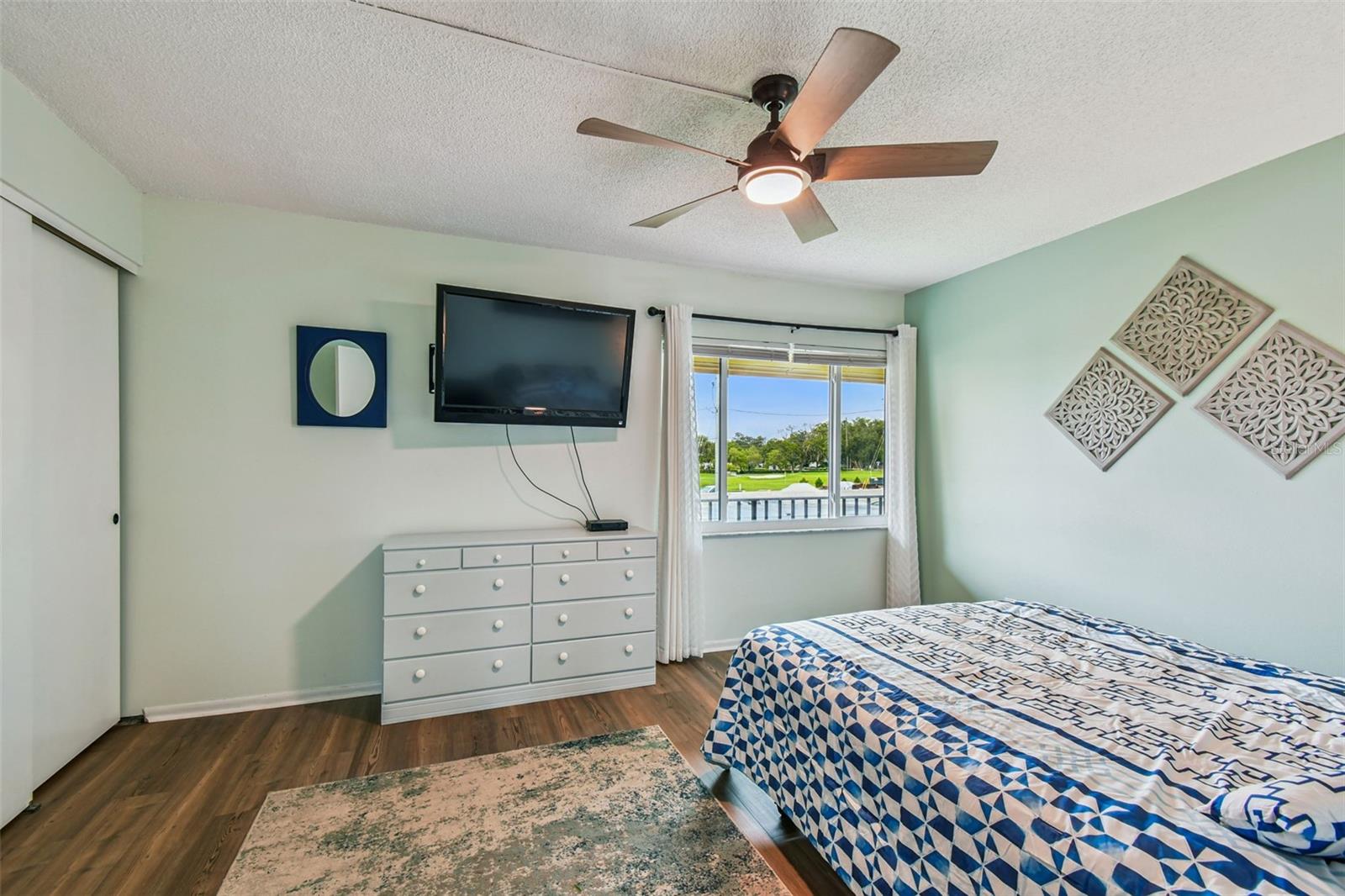 Image 14 of 30 For 12300 Vonn Rd  2205