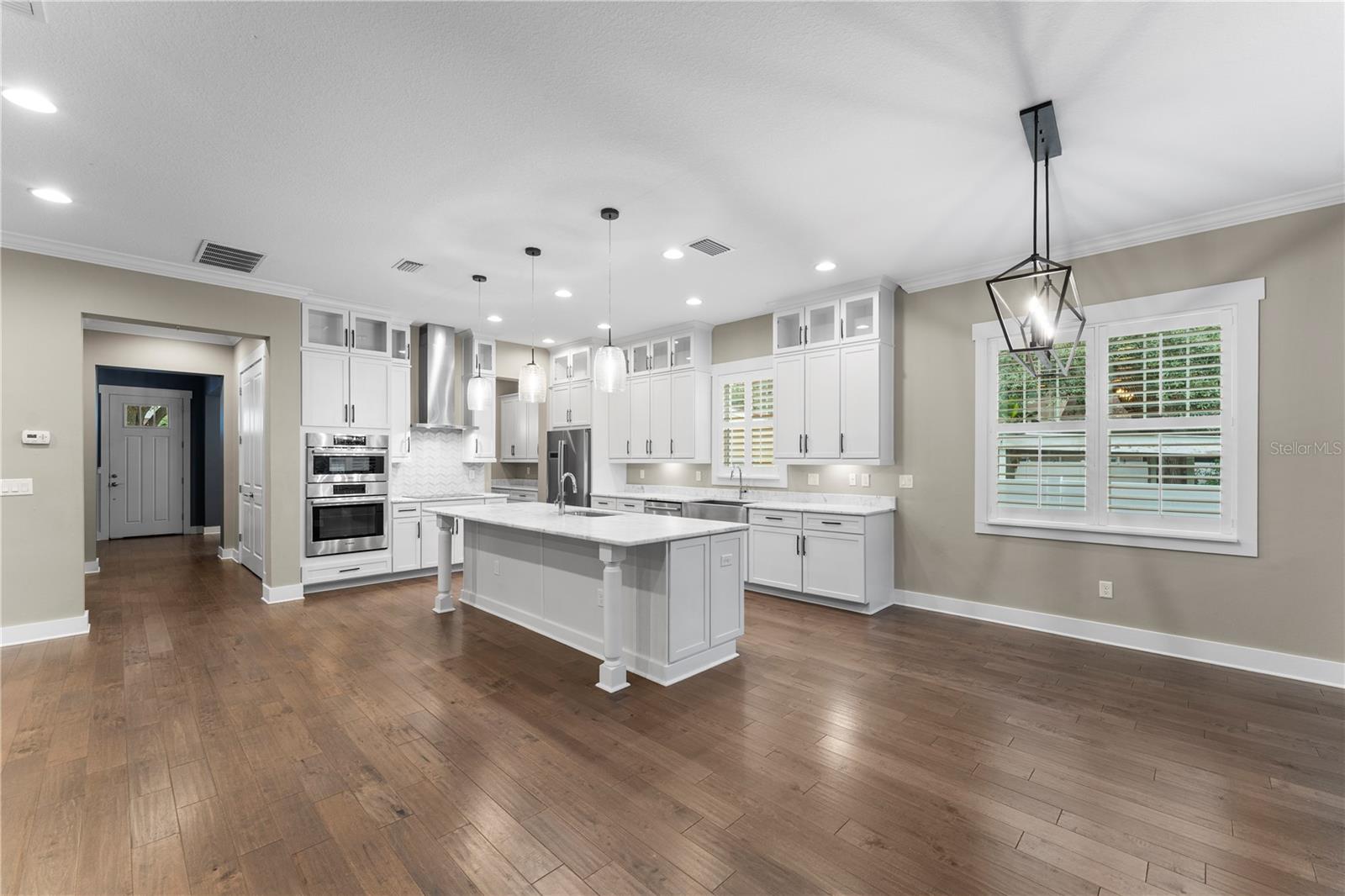 Image 13 of 65 For 3611 Royal Palm Circle
