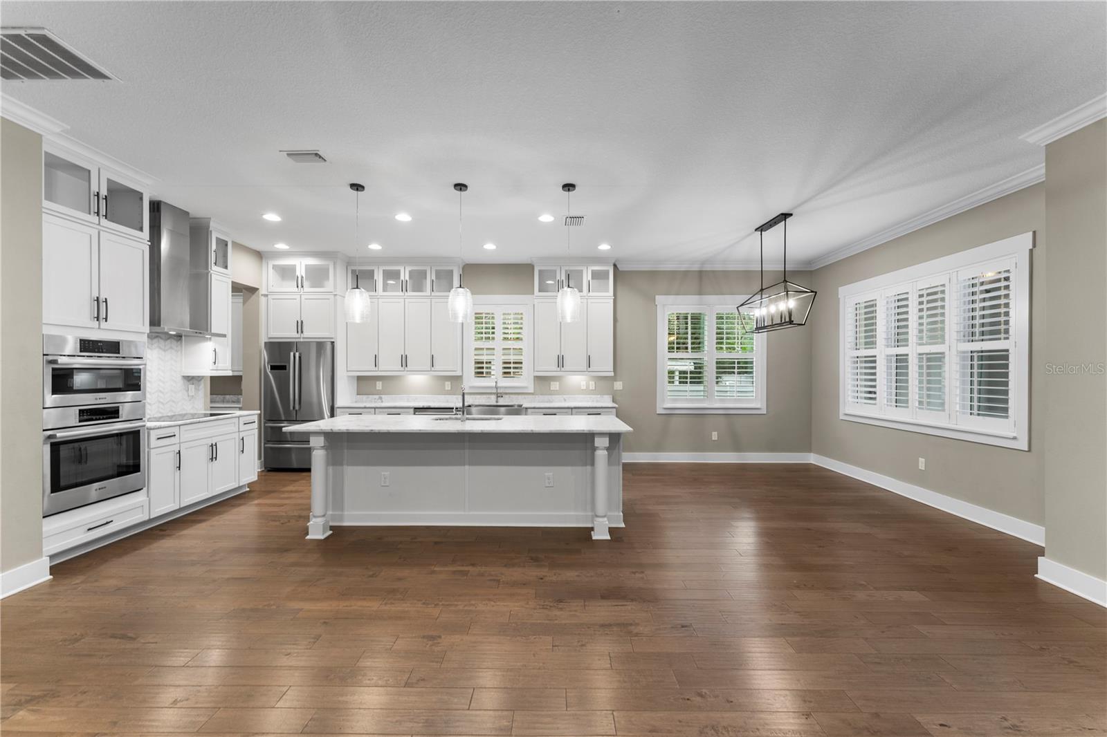 Image 16 of 65 For 3611 Royal Palm Circle