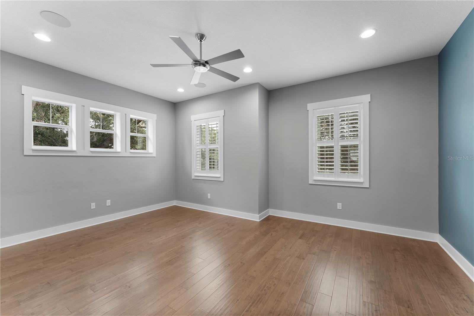 Image 22 of 65 For 3611 Royal Palm Circle