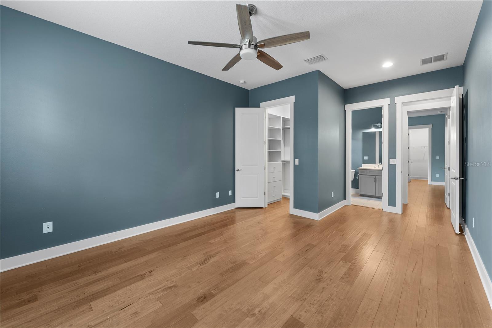 Image 39 of 65 For 3611 Royal Palm Circle