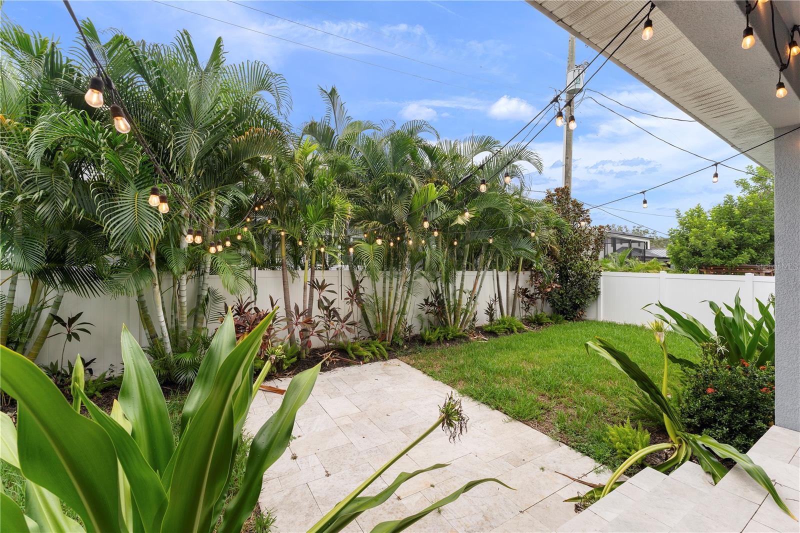 Image 50 of 65 For 3611 Royal Palm Circle