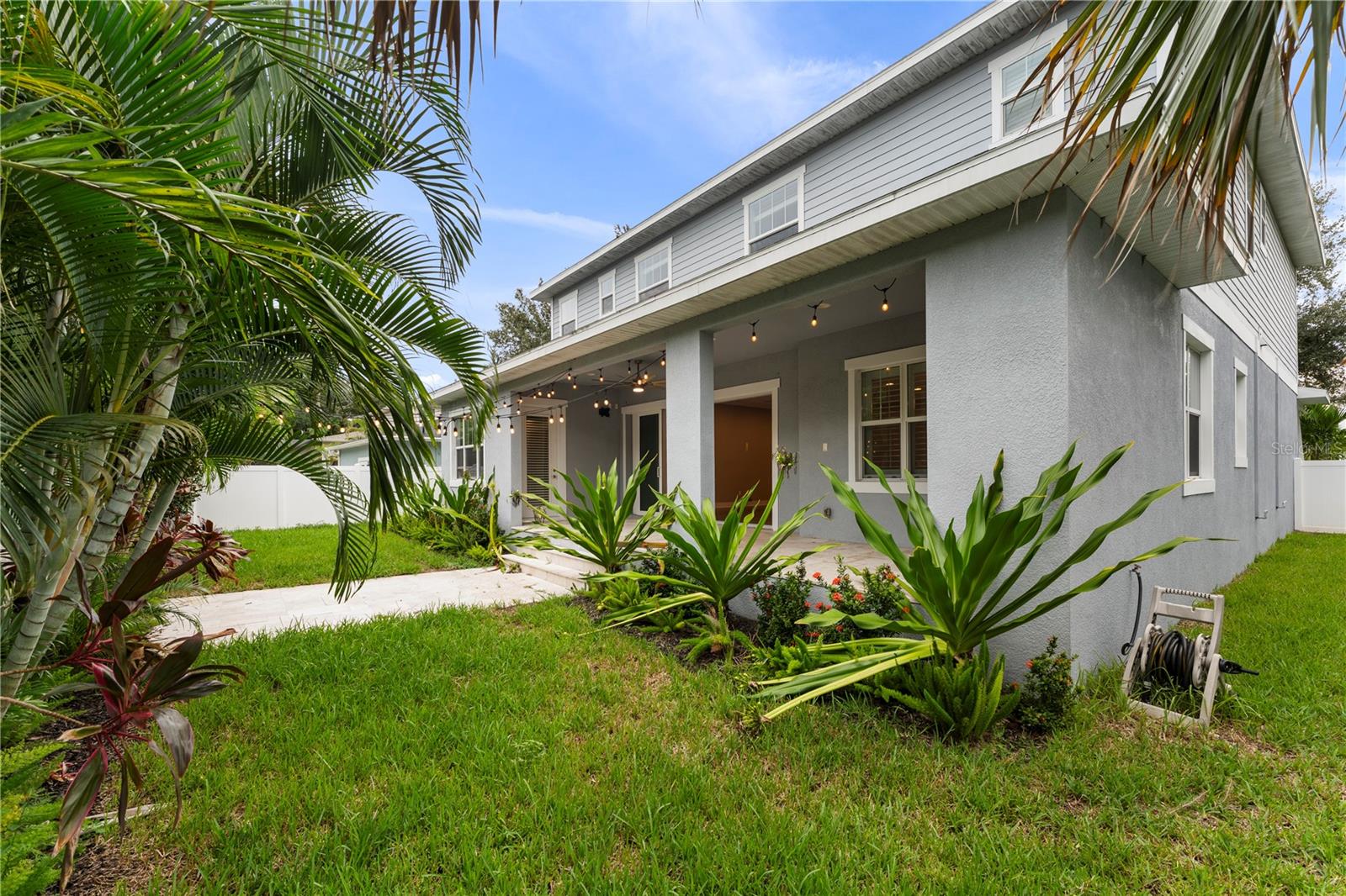 Image 51 of 65 For 3611 Royal Palm Circle