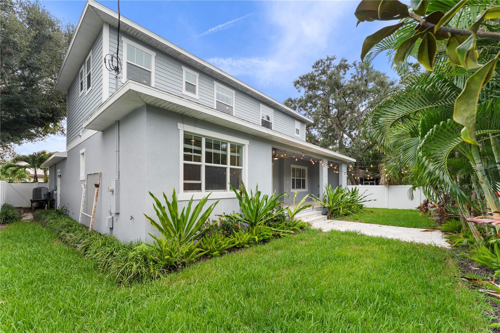 Image 52 of 65 For 3611 Royal Palm Circle