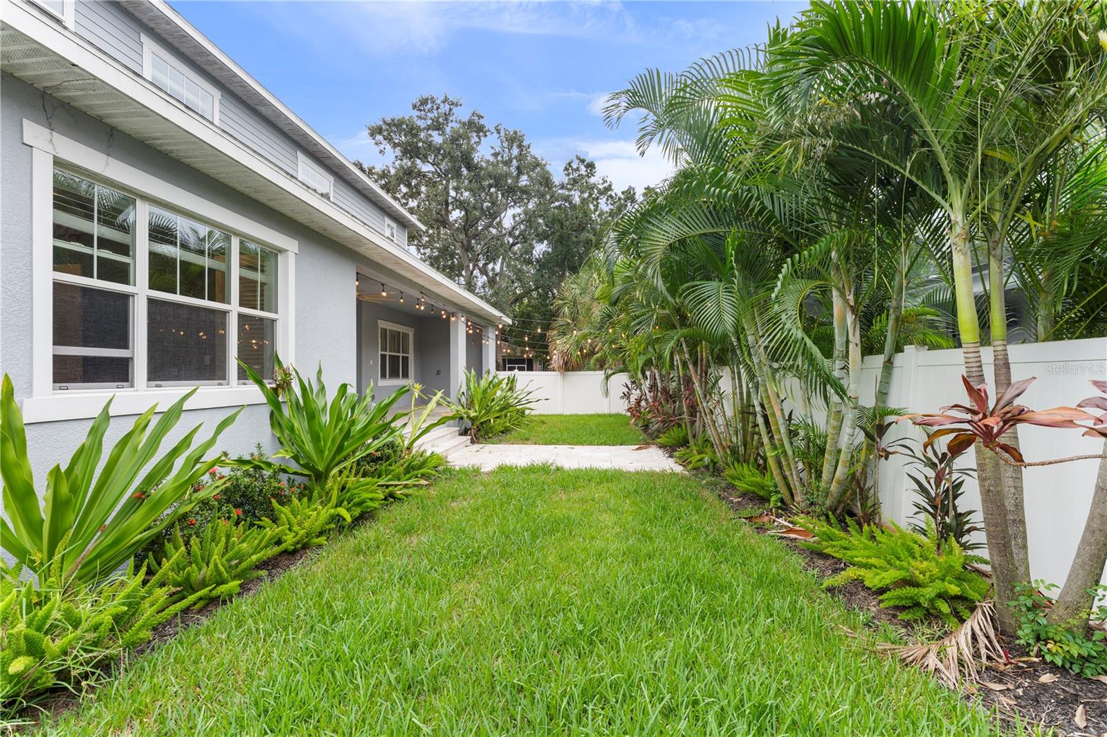 Image 53 of 65 For 3611 Royal Palm Circle