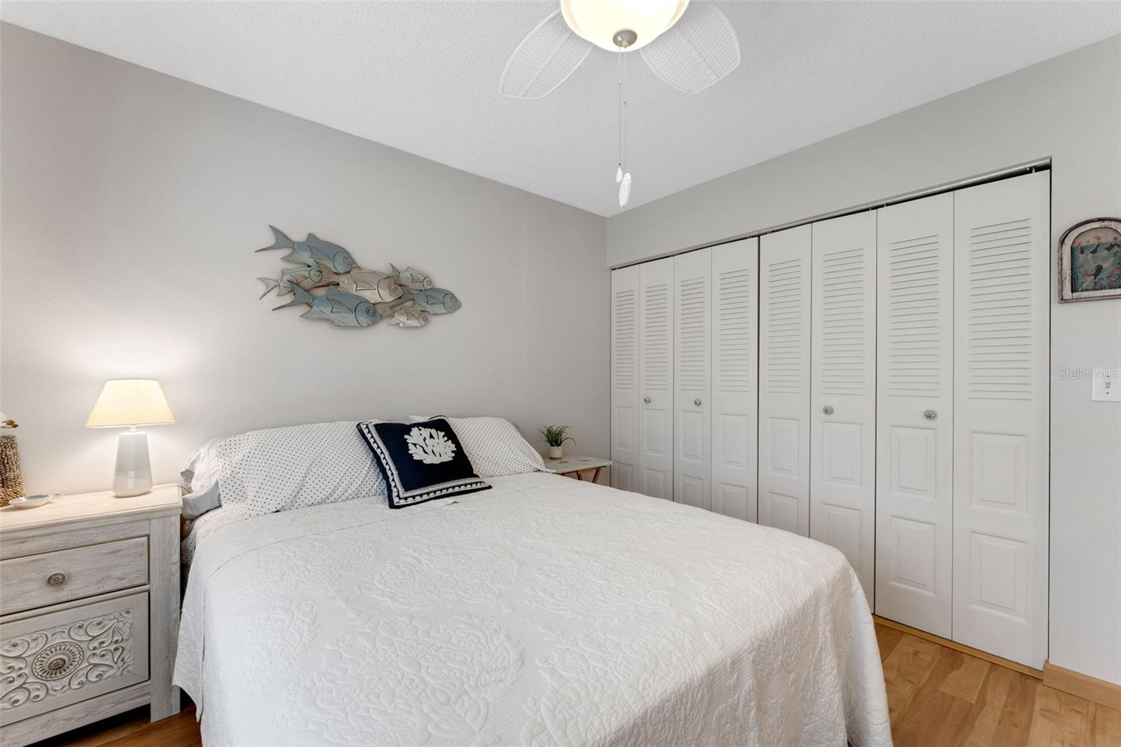 Image 24 of 77 For 3140 Highlands Boulevard F