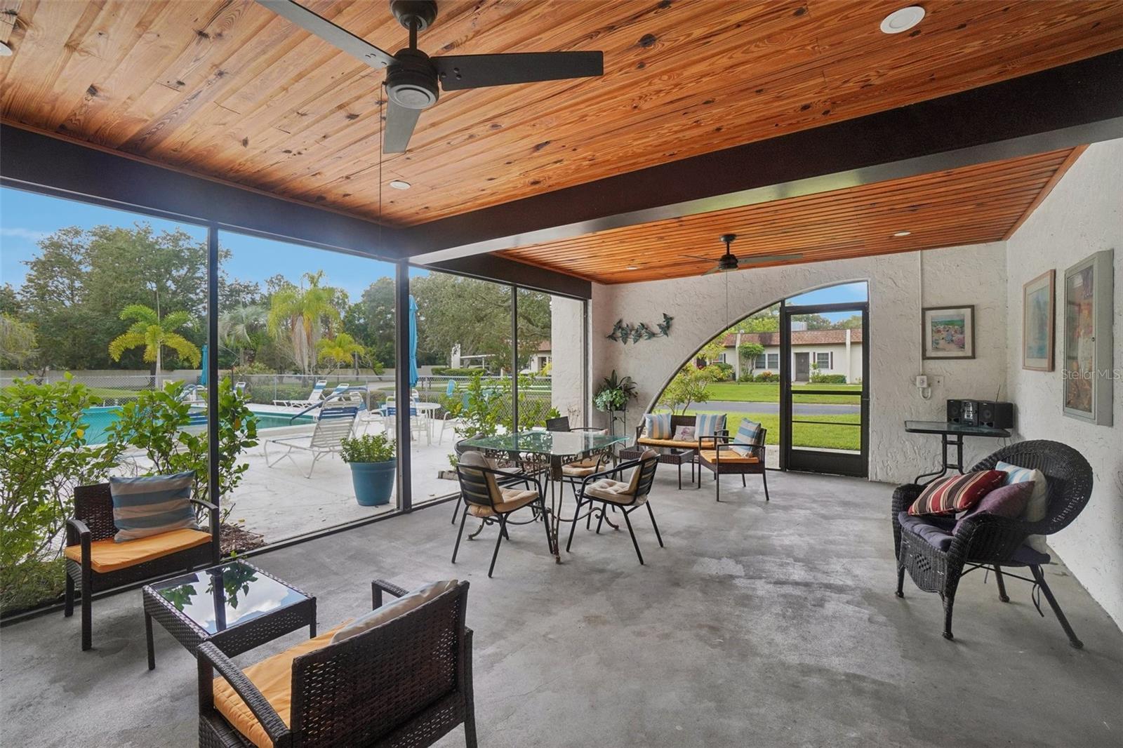Image 42 of 77 For 3140 Highlands Boulevard F