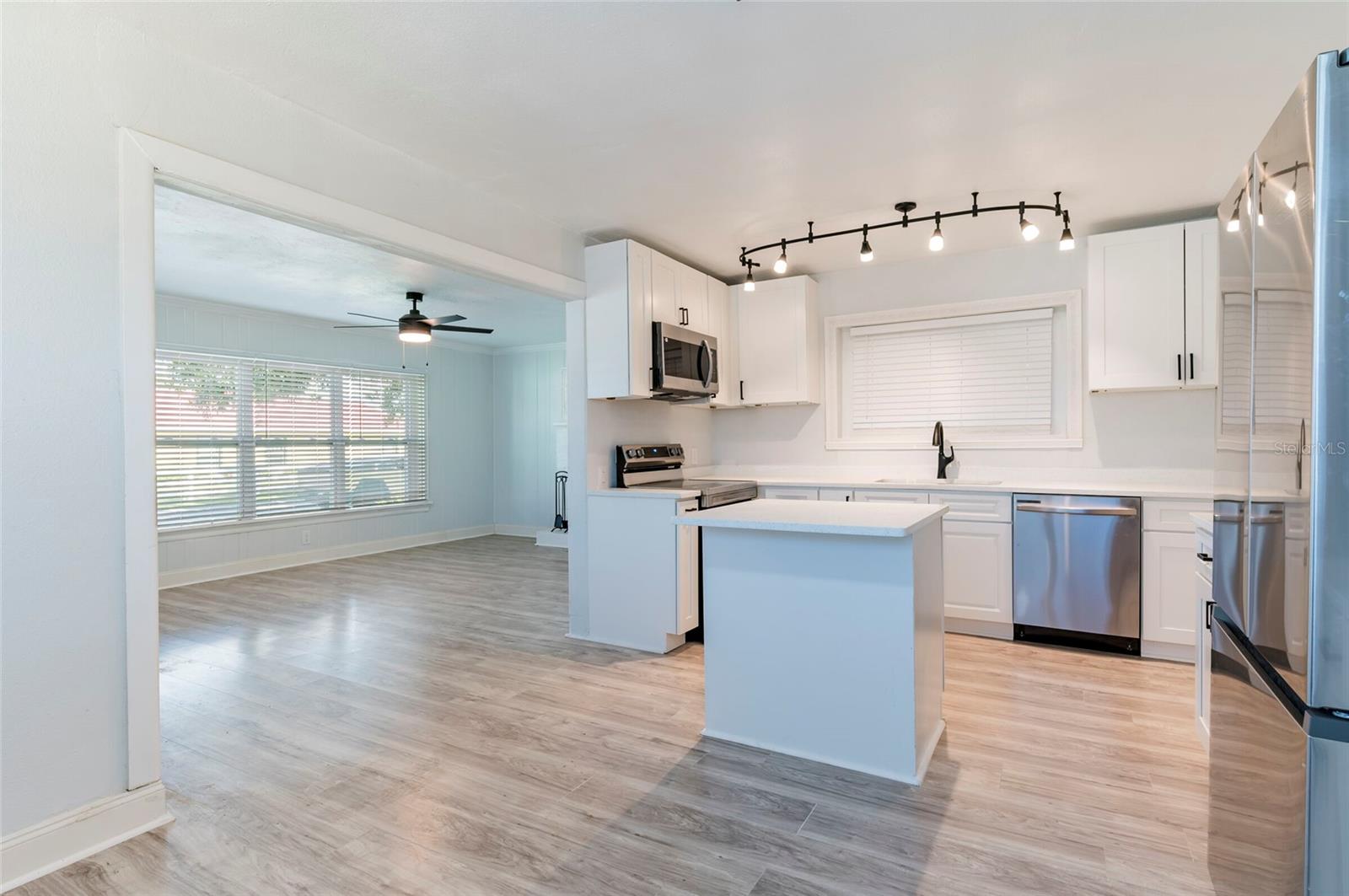 Image 10 of 15 For 6342 66th Lane N