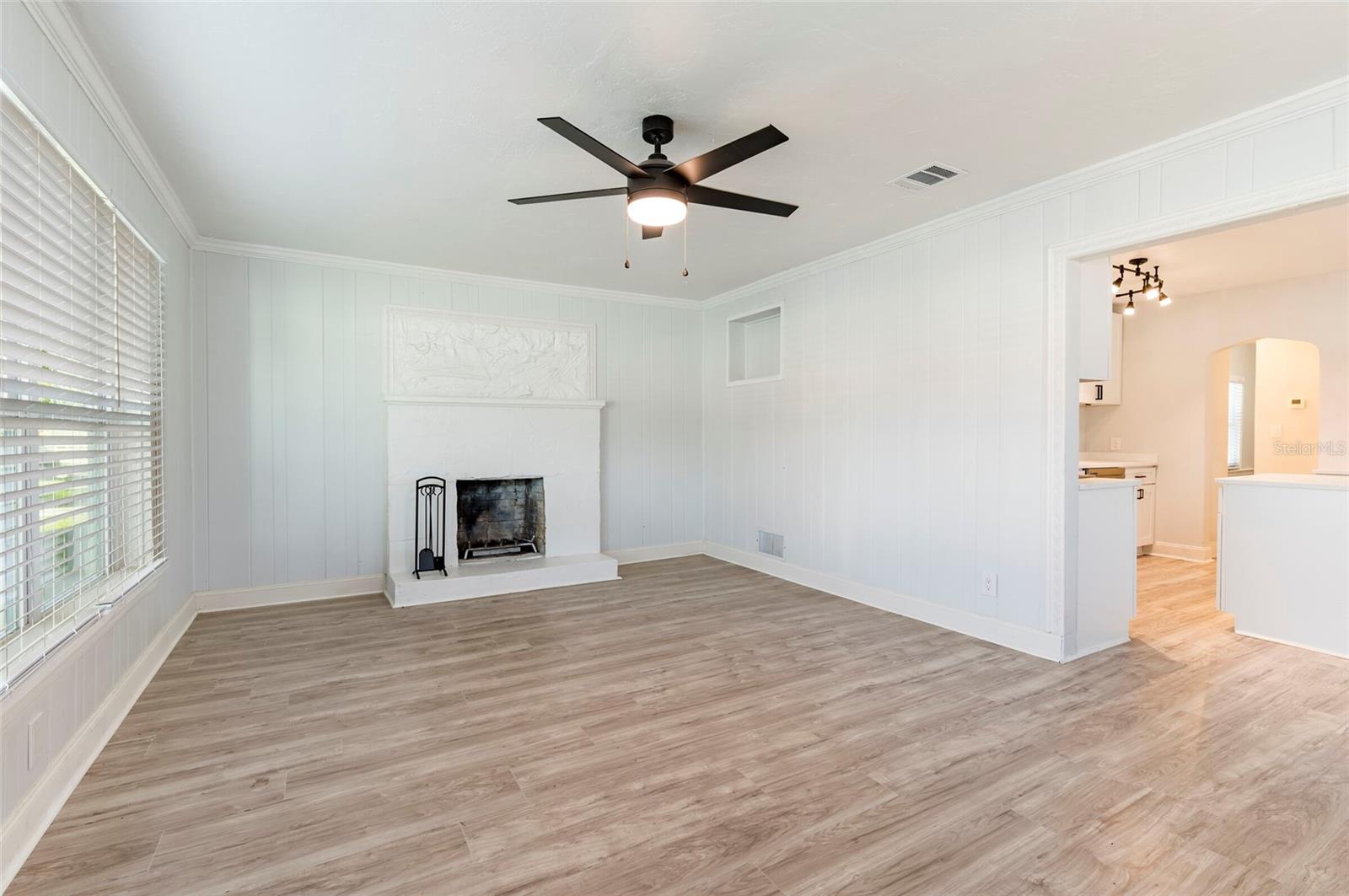 Image 5 of 15 For 6342 66th Lane N