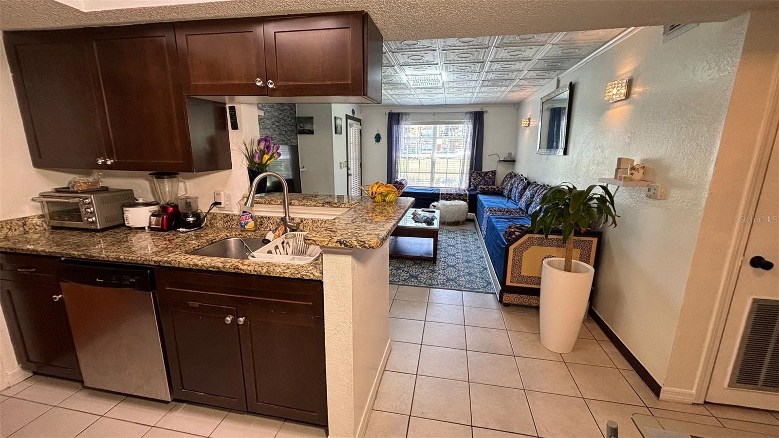 Image 10 of 25 For 10200 Gandy Boulevard N 515(furnis